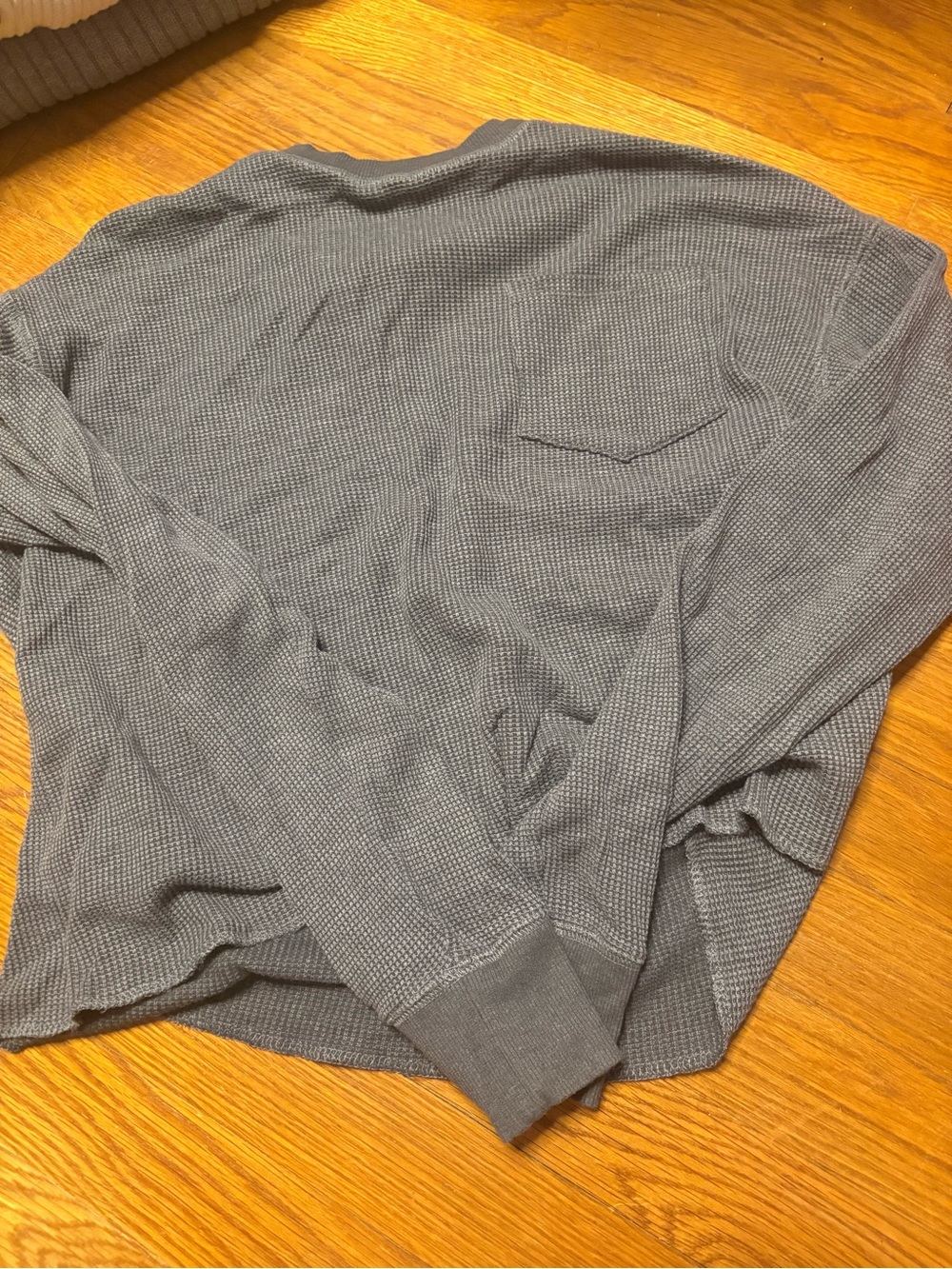 SO Men’s Crewneck Waffle Knit Sweater - Gray